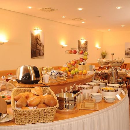 Celler Hof Hotel Ресторант снимка
