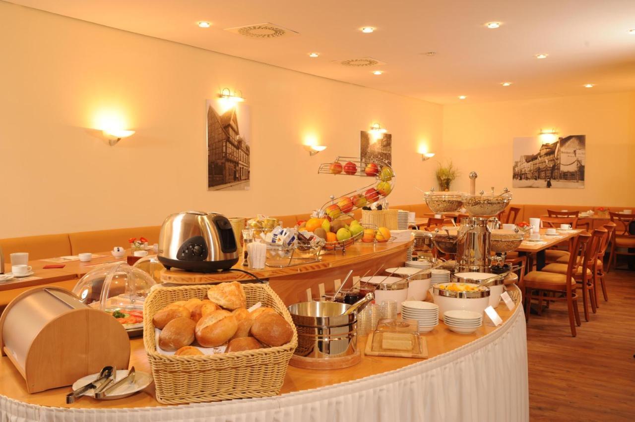Celler Hof Hotel Ресторант снимка