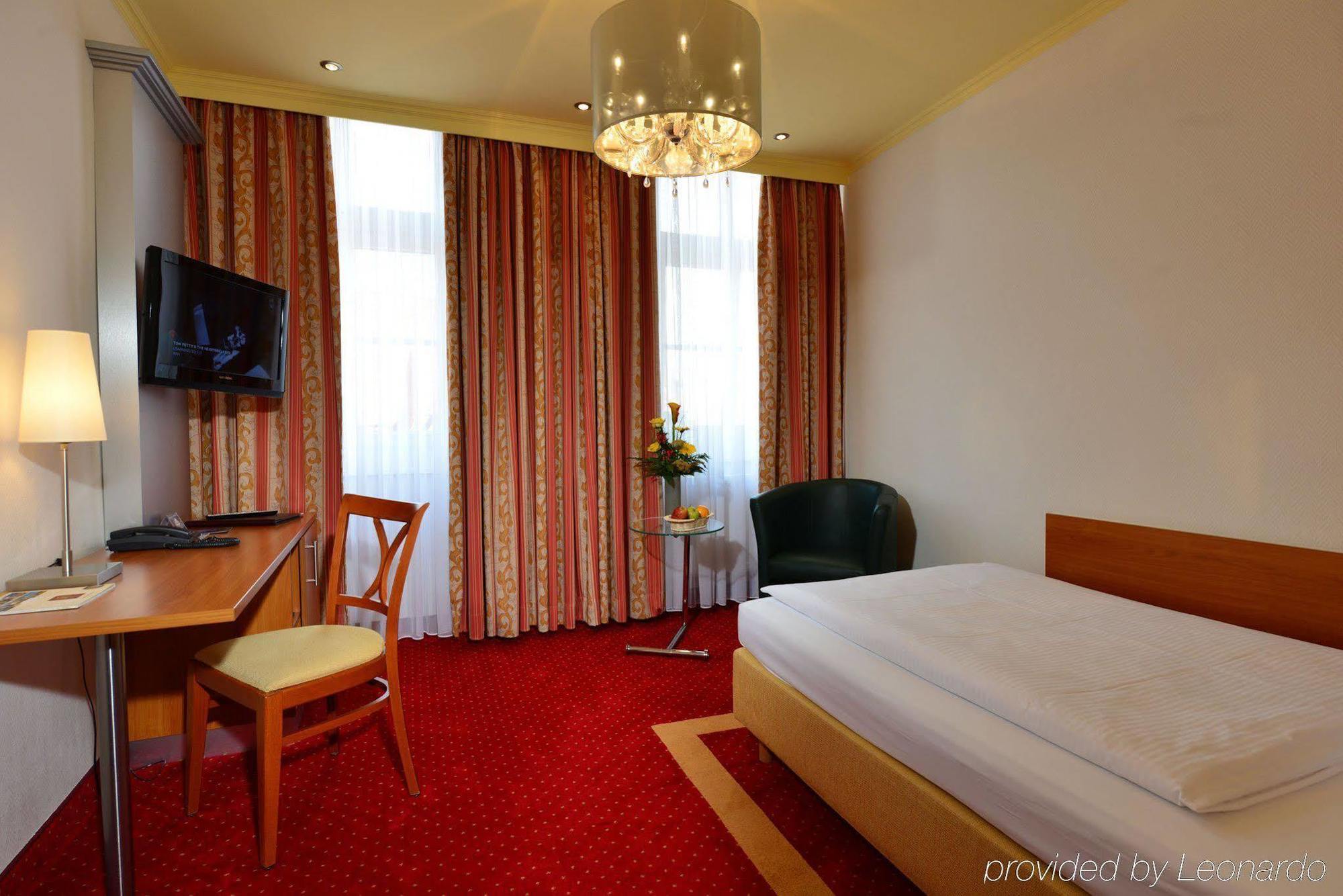 Celler Hof Hotel Екстериор снимка