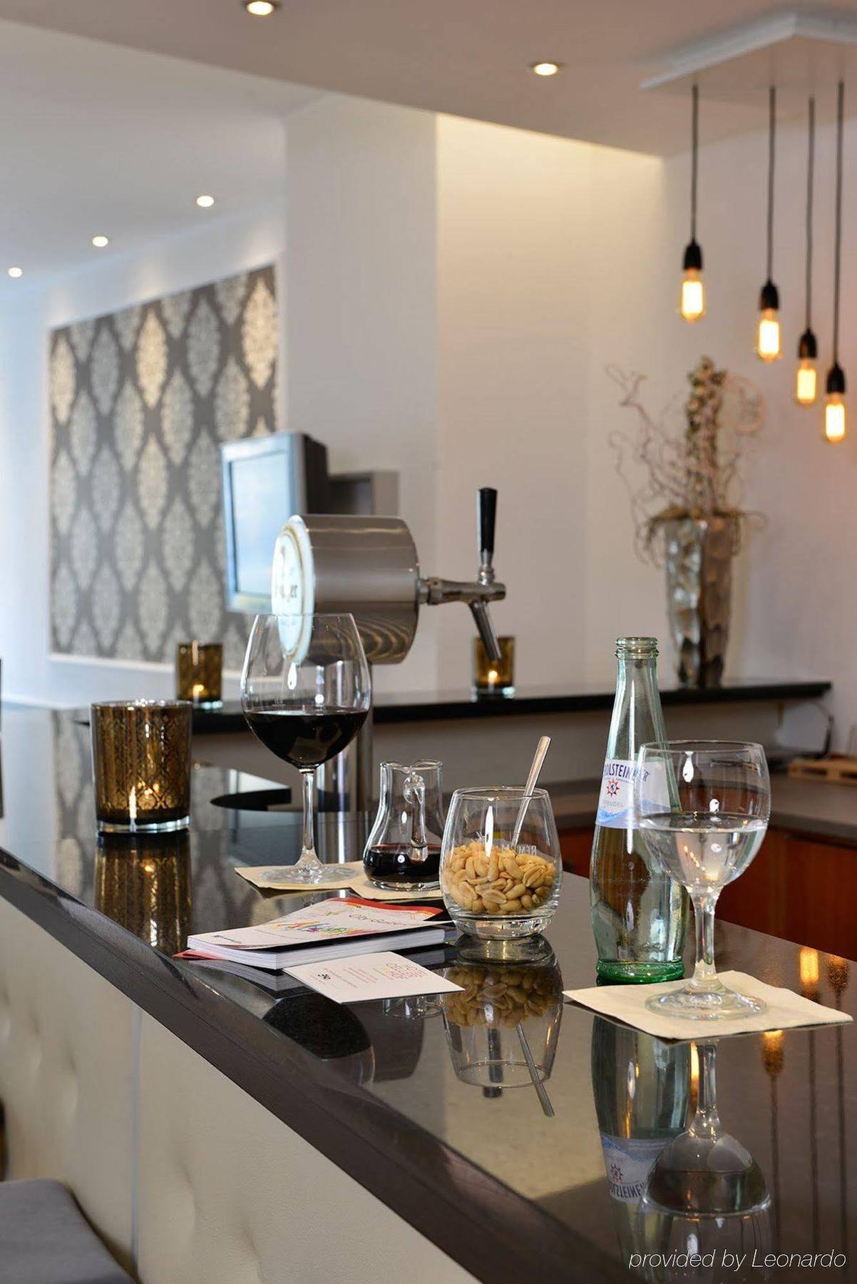 Celler Hof Hotel Екстериор снимка